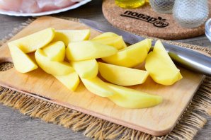 Куриные грудки с картошкой и грибами Куриные грудки с картошкой и грибами